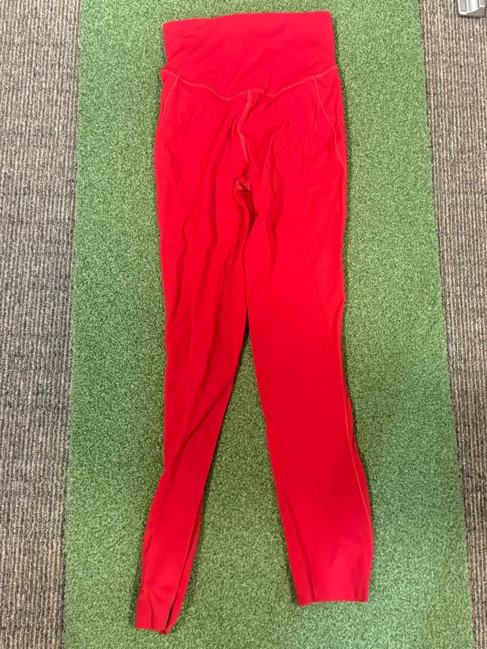 Lululemon Performance Leggings SIZE 0 - LIKE NEW!  